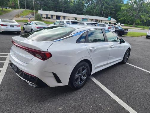 2023 Kia K5 LXS