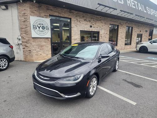 2017 Chrysler 200 Limited
