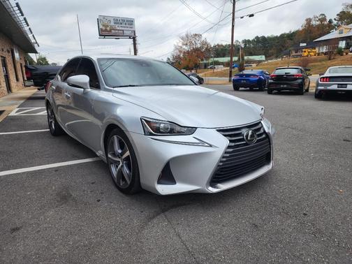 2018 Lexus IS 300 Base