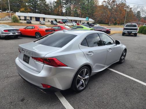 2018 Lexus IS 300 Base