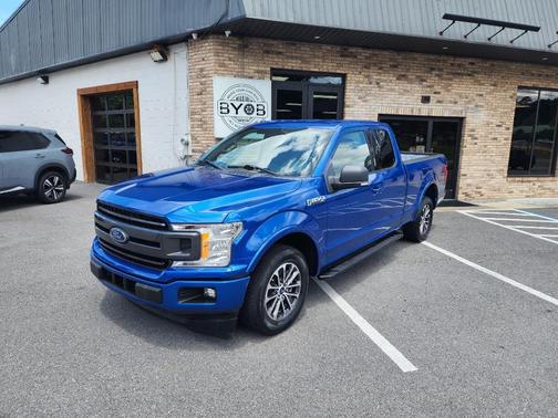 Lightning Blue 2018 Ford F-150 XLT