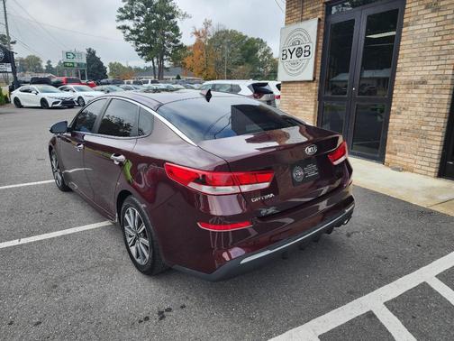 2019 Kia Optima LX