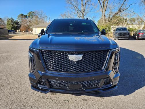 2025 Cadillac Escalade V-Series