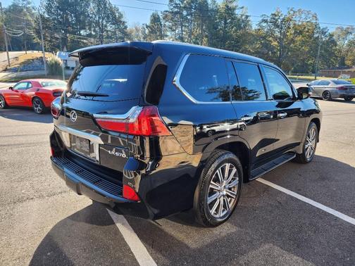 2017 Lexus LX 570 Base