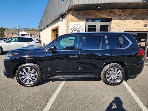 2017 Lexus LX 570 Base