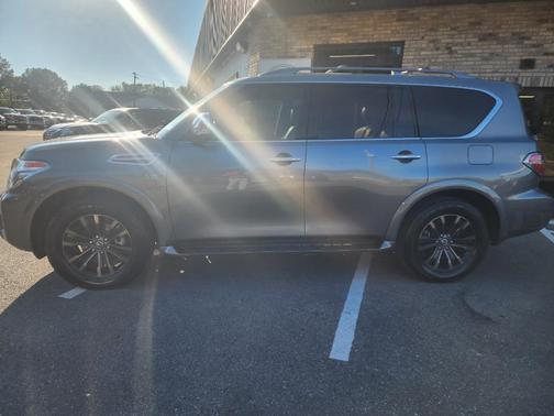 2020 Nissan Armada Platinum 2WD