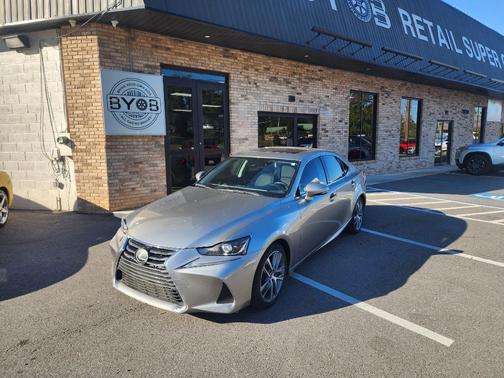 2018 Lexus IS 300 Base