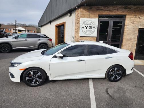 2017 Honda Civic Touring