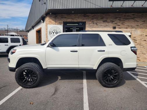 2020 Toyota 4Runner Limited