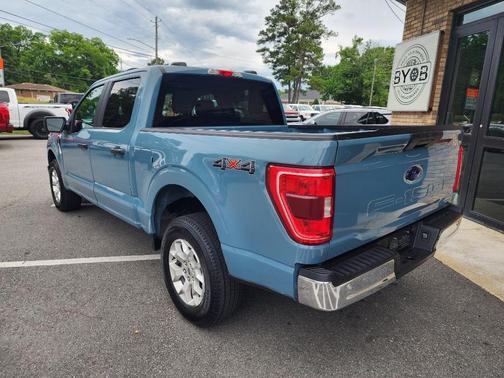 Blue 2023 Ford F-150 XLT