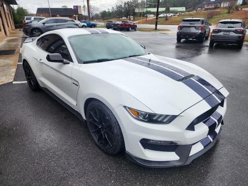 2019 Ford Shelby GT350 Base