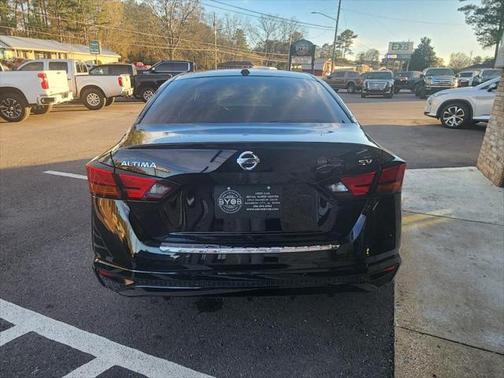 2021 Nissan Altima 2.5 SV
