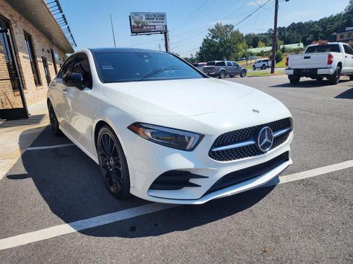 2022 Mercedes-Benz A-Class A220