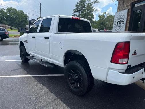 2018 RAM 3500 Tradesman Crew Cab 4x4 6'4' Box