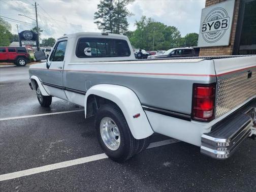 1992 Dodge D250 LE