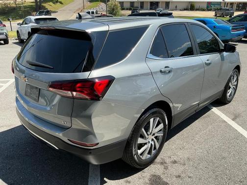 Grey 2024 Chevrolet Equinox 1LT