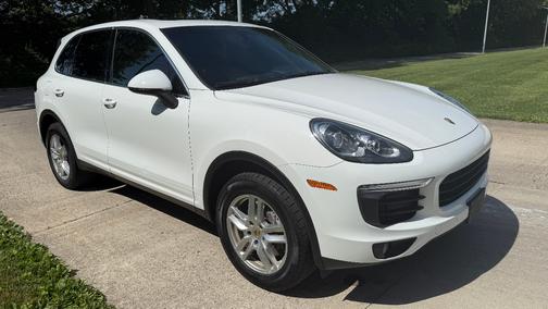 2016 Porsche Cayenne Cayenne