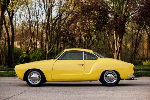 1960 Volkswagen Karmann Ghia Base