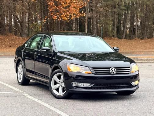 2015 Volkswagen Passat 1.8T Limited Edition