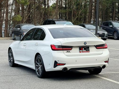 2019 BMW 330 330i