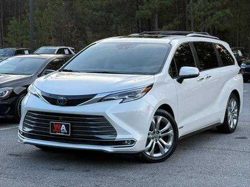 2021 Toyota Sienna Platinum 7 Passenger