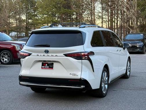 2021 Toyota Sienna Platinum 7 Passenger