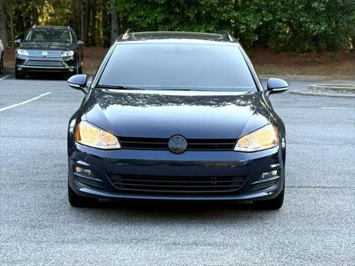 2016 Volkswagen Golf SportWagen TSI SE 4-Door
