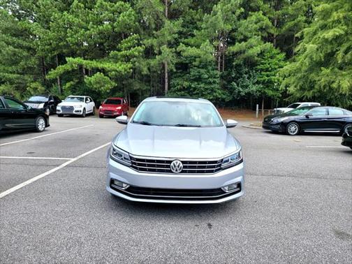 2016 Volkswagen Passat 1.8T SE