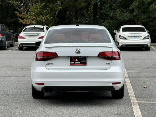 2016 Volkswagen Jetta 1.8T Sport