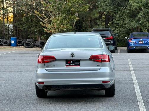 2015 Volkswagen Jetta 1.8T SE