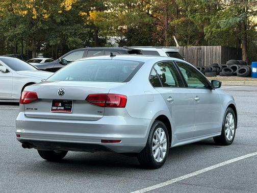 2015 Volkswagen Jetta 1.8T SE