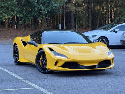 2021 Ferrari F8 Tributo Base