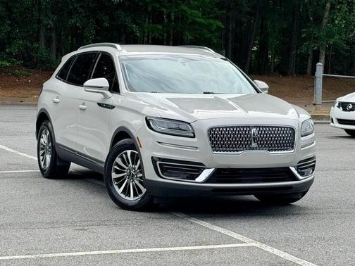 Ceramic Pearl Metallic 2019 Lincoln Nautilus Select