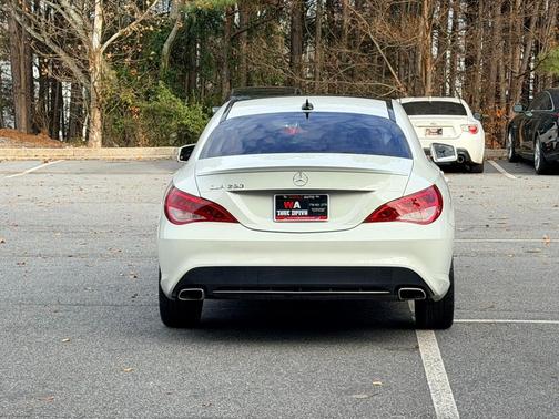Cirrus White 2015 Mercedes-Benz CLA-Class Base