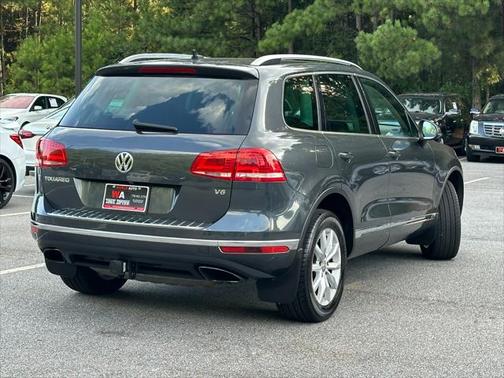 2016 Volkswagen Touareg VR6 Sport