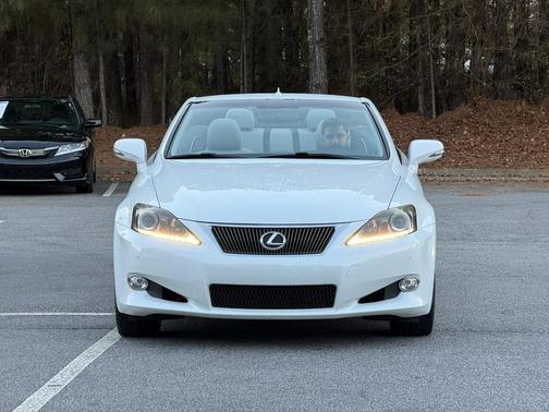 2011 Lexus IS 250C Base