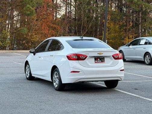 2019 Chevrolet Cruze LS