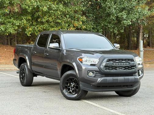 2022 Toyota Tacoma SR5
