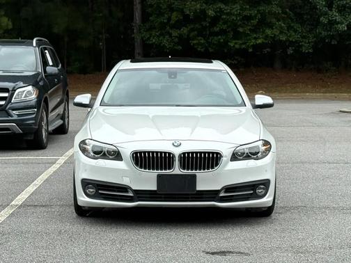 2015 BMW 528 528i