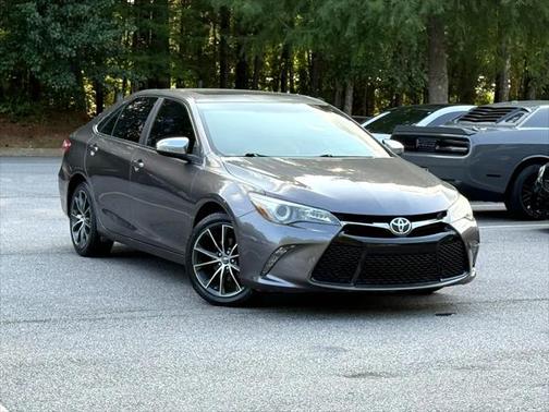 2016 Toyota Camry XSE