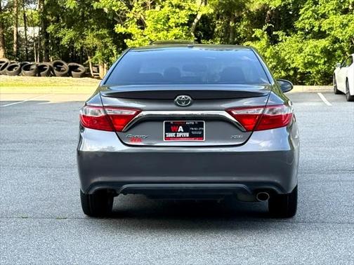 2016 Toyota Camry XSE