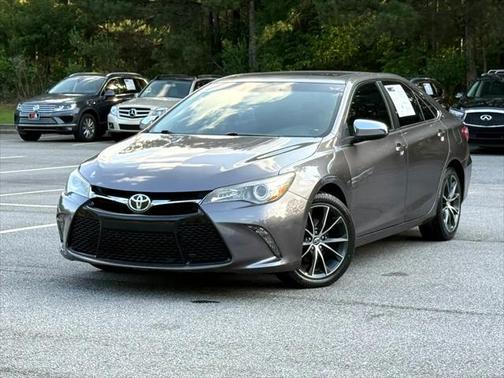 2016 Toyota Camry XSE
