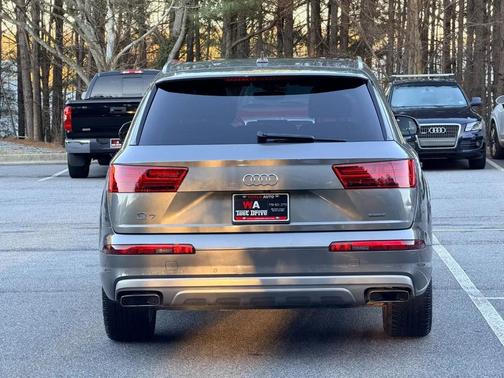 2017 Audi Q7 2.0T Premium