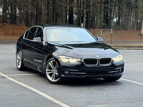 2018 BMW 330 330i SULEV Sedan