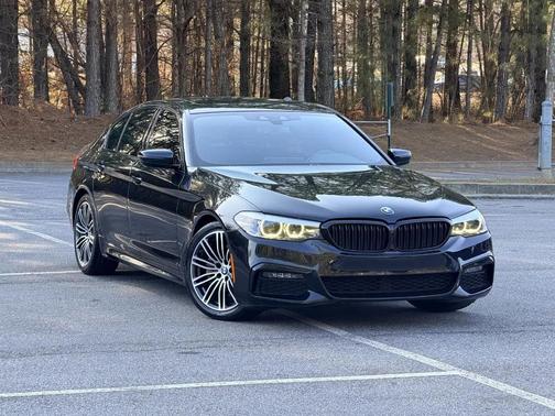 2019 BMW 530 530i