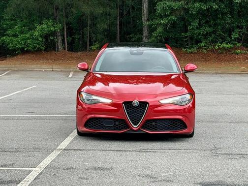 Rosso Competizione Tri-Coat 2018 Alfa Romeo Giulia Ti Sport