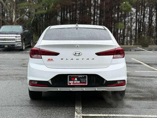 2020 Hyundai ELANTRA Value Edition