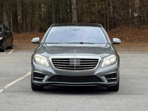 2017 Mercedes-Benz S-Class S550