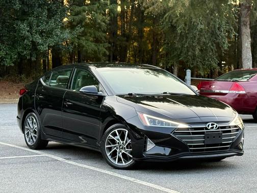 2020 Hyundai ELANTRA Limited