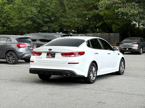 2019 Kia Optima LX